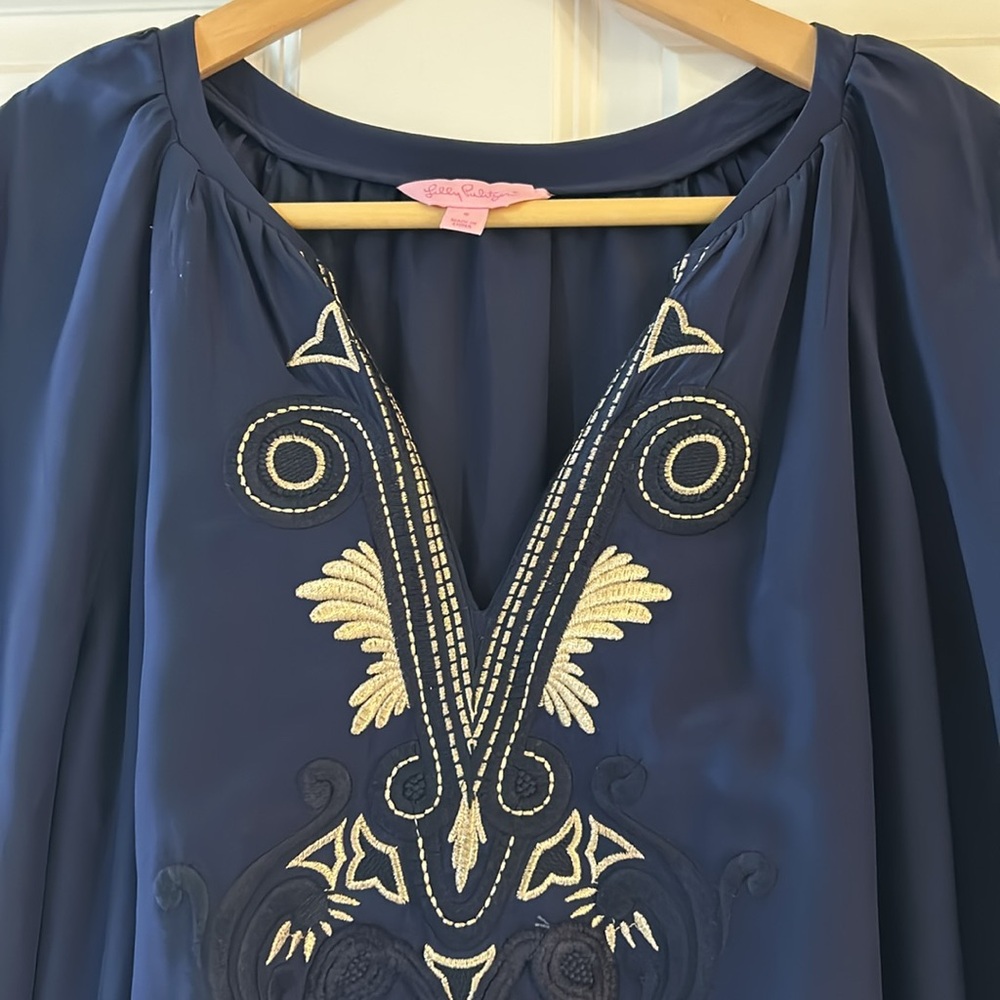 Lilly Pulitzer Navy Dress. 100% SOIE with silk lining. Small. Like new! - Picture 5 of 5